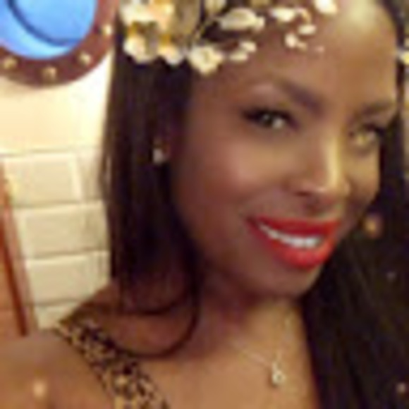 Meet your Posher, Kerri - Picture 1 of 1